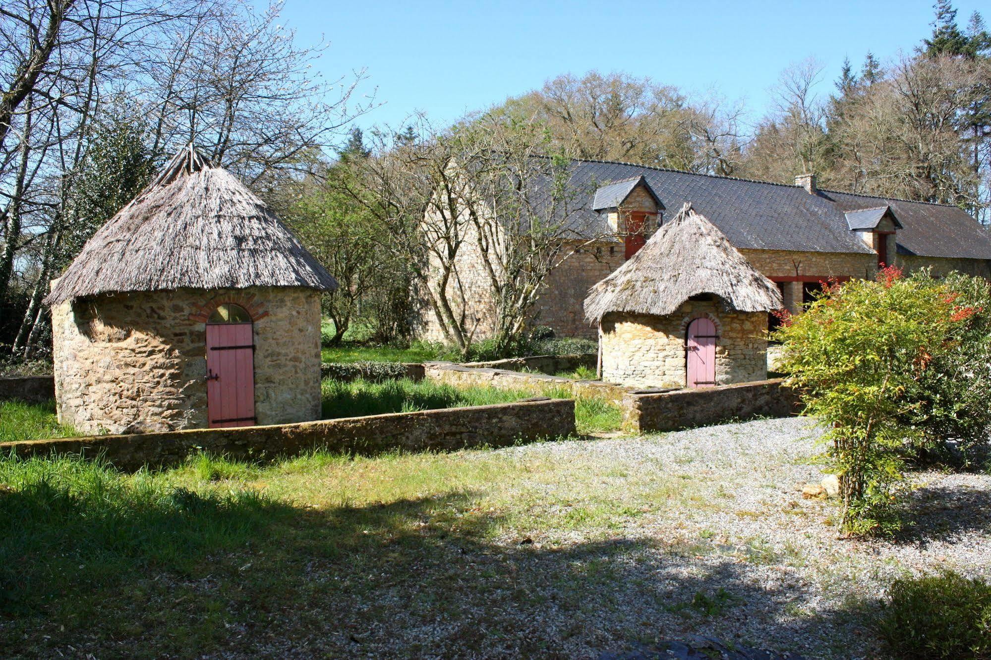 Domaine De Bodeuc Hotel Nivillac Eksteriør billede